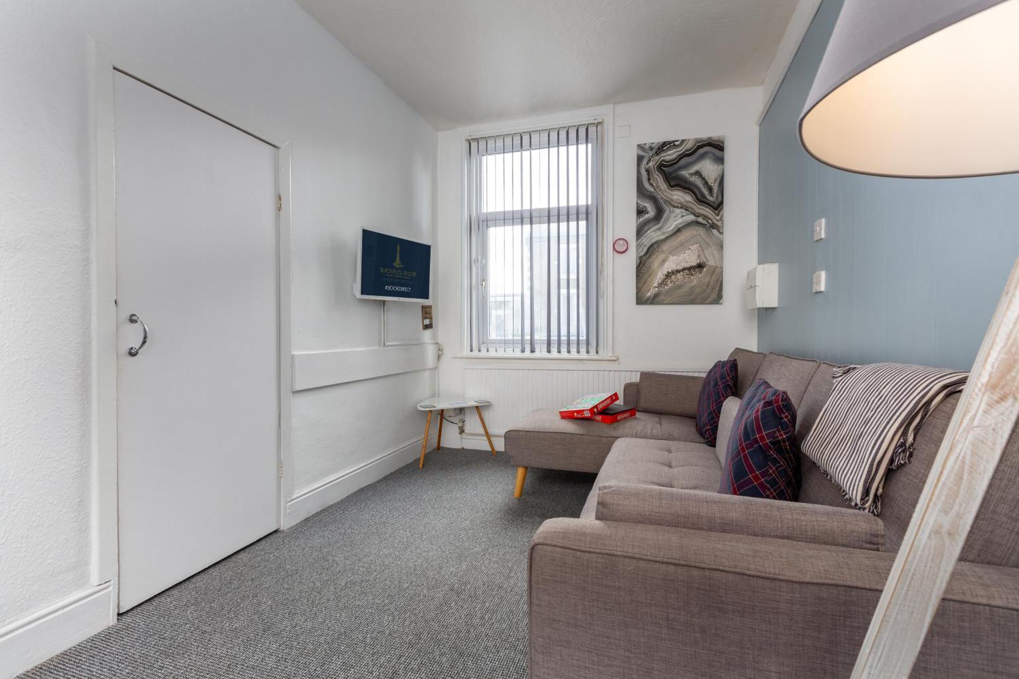 Reads Court Holiday Apartments - Blackpool Resort Collection Eksteriør billede