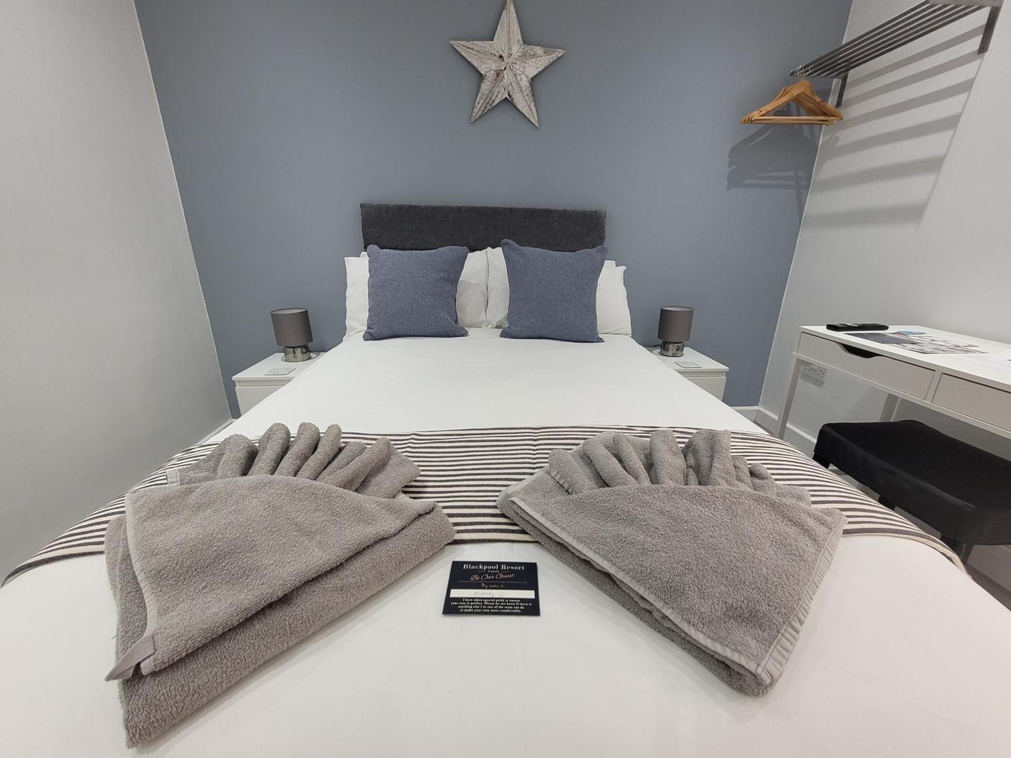 Reads Court Holiday Apartments - Blackpool Resort Collection Eksteriør billede